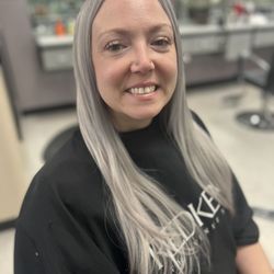 Elkae Salon - Happy client