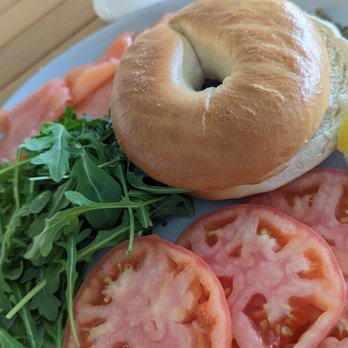 Calusa - Lox and bagel (don't forget to request cream cheese, it doesn't come with it, strange ) - American Near Me - Key Largo, Florida