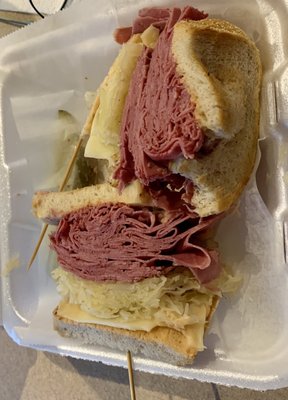 Schwartz's Delicatessen by null