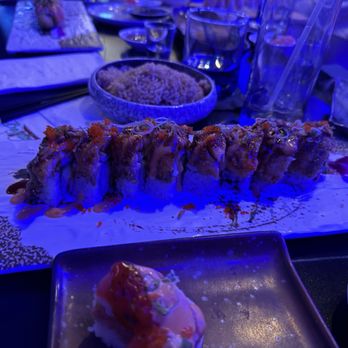 Bayridge Sushi - Crunch Salmon - Japanese Near Me - Kissimmee, Florida