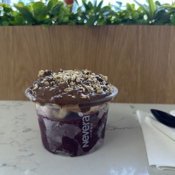 Nevera Juice Bar - Amazon bowl - Juice Bars & Smoothies Near Me - Downey, California