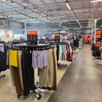 Nike Factory Store - Gonzales - Outlet Stores Near Me - Gonzales, Louisiana