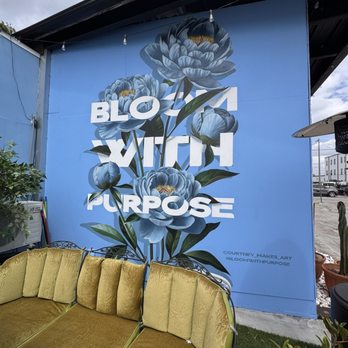 Blooming Floral Cafe - I love wall art! Such a beautiful mural. - Coffee & Tea Near Me - Tampa, Florida