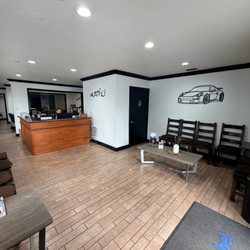 D'Professional Collision Center - Office