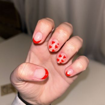 Zen Nail Bar - Dip manicure with gel designs - Nail Salons Near Me - Riverside, California