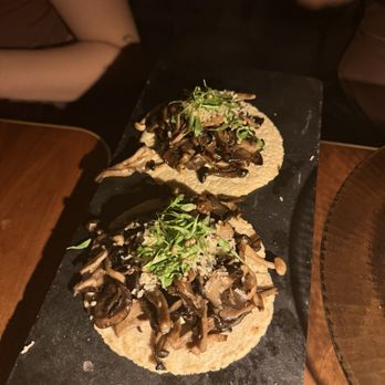 Toca Madera Scottsdale - Vegan Exotic Mushroom Tacos - Mexican Near Me - Scottsdale, Arizona Toca Madera Scottsdale - Vegan Exotic Mushroom Tacos - Mexican Near Me - Scottsdale, Arizona