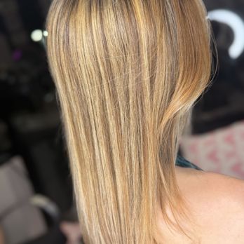 Meyertons Beauty and Design - Hair Salons Near Me - Austin, Texas Meyertons Beauty and Design - Hair Salons Near Me - Austin, Texas