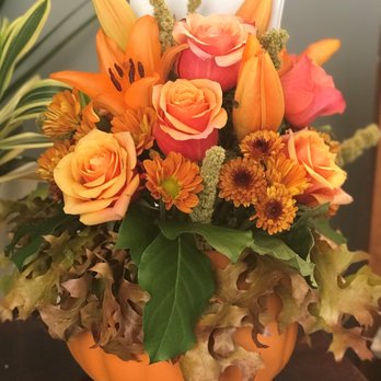 Northgate Florist - Autumn arrangement by Northgate Florist. AMAZING! This is the deluxe option. Totally worth the extra money. - Florists Near Me - San Rafael, California Northgate Florist - Autumn arrangement by Northgate Florist. AMAZING! This is the deluxe option. Totally worth the extra money. - Florists Near Me - San Rafael, California