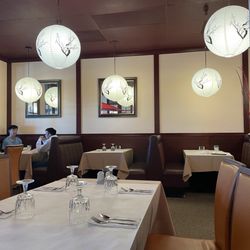 China Gourmet - Dining area