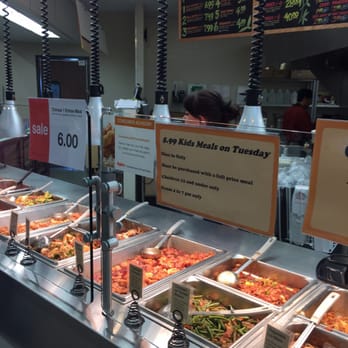 Hy-Vee Fast & Fresh - a variety of food items - Convenience Stores Near Me - Altoona, Iowa Hy-Vee Fast & Fresh - a variety of food items - Convenience Stores Near Me - Altoona, Iowa