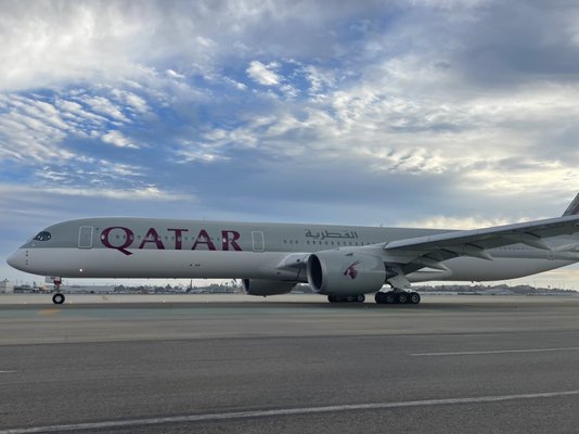 Qatar Airways by null