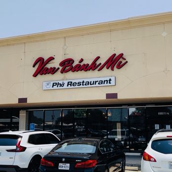Van Bánh Mì and Phở - Van Bánh Mì - Vietnamese Near Me - Houston, Texas Van Bánh Mì and Phở - Van Bánh Mì - Vietnamese Near Me - Houston, Texas