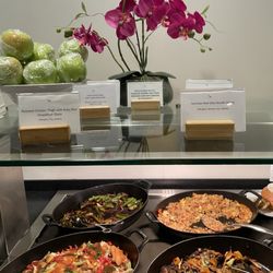 Cathay Pacific First & Business Class Lounge