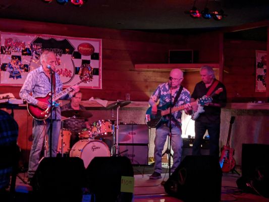 Shanty Tavern by null