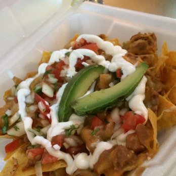 Los Tres Potrillos - Chicken Nacho - Mexican Near Me - Phoenix, Oregon