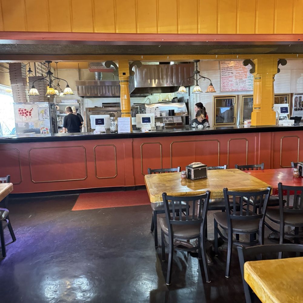 Pie@Trios - Pizza Near Me - Longview, Washington