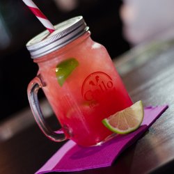 Le Huit Bar