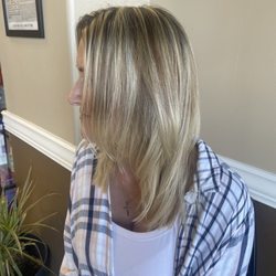 Kim's Kuts Hair Salon - Love her!!!
