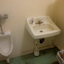 Mimi's Lounge - Restroom