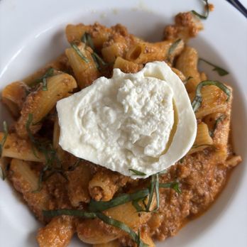 Heights & Co - Burrata bolognese - Cocktail Bars Near Me - Houston, Texas Heights & Co - Burrata bolognese - Cocktail Bars Near Me - Houston, Texas