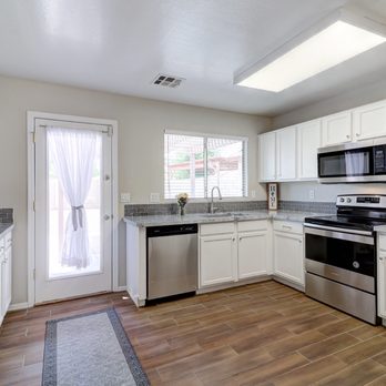 Sagebrush Painting - Fresh paint on walls and cabinets transformed this kitchen! Let Sagebrush rejuvenate your kitchen today. - Painters Near Me Sagebrush Painting - Fresh paint on walls and cabinets transformed this kitchen! Let Sagebrush rejuvenate your kitchen today. - Painters Near Me