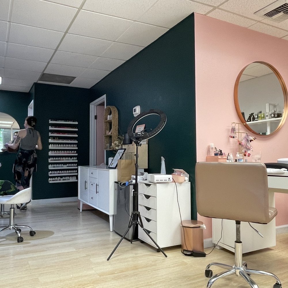 BellaBar - Cosmetics & Beauty Supply Near Me - Anaheim, California