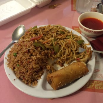 China Garden - Number 15 lunch special is awesome and it comes with a soup of the day! - Chinese Near Me - Modesto, California