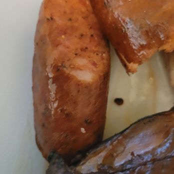 Zeke's BBQ SmokeHouse - Half Sausage Link - Barbeque Near Me - San Antonio, Texas