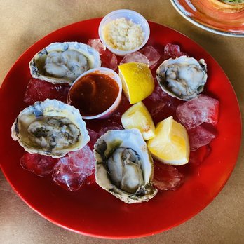 Crab Corner - Oysters on the 1/2 Shell - bland - Seafood Near Me - Las Vegas, Nevada