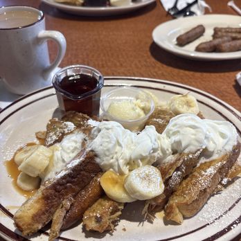 Bella’s Diner - CBC FRENCH TOAST! - Coffee & Tea Near Me - Bakersfield, California