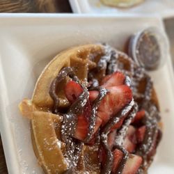 Cafe Destin - Nutella Waffle