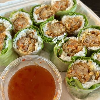 Rollin’ Rolls Cafe - Hidden crunch rolls - Vietnamese Near Me - Urban Honolulu, Hawaii Rollin’ Rolls Cafe - Hidden crunch rolls - Vietnamese Near Me - Urban Honolulu, Hawaii