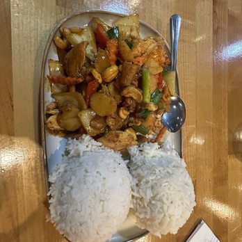 Boonsee Thai Kitchen - Norco - Thai Near Me - Norco, California Boonsee Thai Kitchen - Norco - Thai Near Me - Norco, California