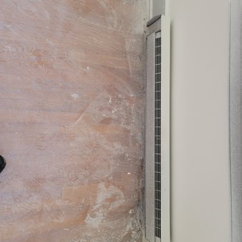 Wades Cleaning Service - Incompetent (Floor was previously cleaned ) - Home Cleaning Near Me - Goldsboro, North Carolina