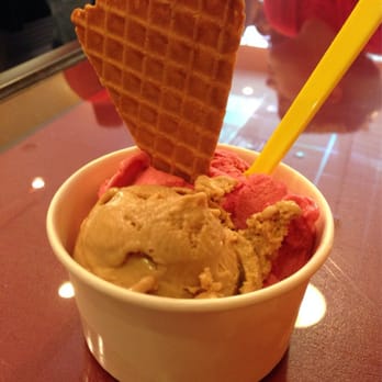 SweetCup - Salted Caramel gelato & Pomegranate Rose sorbetto. - Ice Cream & Frozen Yogurt Near Me - Houston, Texas SweetCup - Salted Caramel gelato & Pomegranate Rose sorbetto. - Ice Cream & Frozen Yogurt Near Me - Houston, Texas