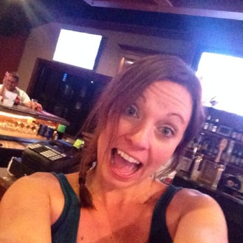 Pub 13 - Super bartenders! - Sports Bars Near Me - Pontiac, Illinois