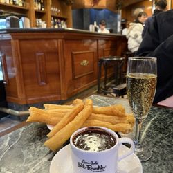 Gran Cafe Bib Rambla - churros con chocolate