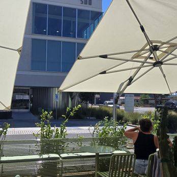 Sophia's A Brunch Counter - Outdoor patio - Desserts Near Me - Phoenix, Arizona