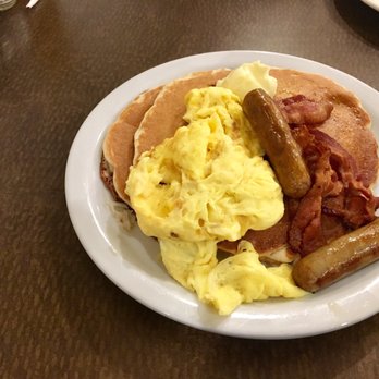 Marilyn's Cafe - Marilyn's Breakfast - Diners Near Me - Las Vegas, Nevada Marilyn's Cafe - Marilyn's Breakfast - Diners Near Me - Las Vegas, Nevada