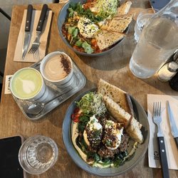 FACTORY GIRL. - Matcha latte Turks das
