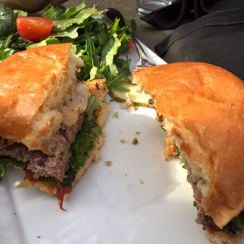 Blackbird Tavern - Burger - Gastropubs Near Me - Temecula, California Blackbird Tavern - Burger - Gastropubs Near Me - Temecula, California