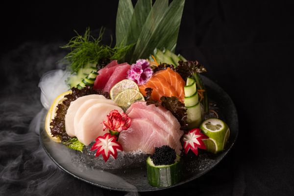 100 Hibachi & Sushi, 8021 E Brainerd Rd, Ste 107, Chattanooga, TN