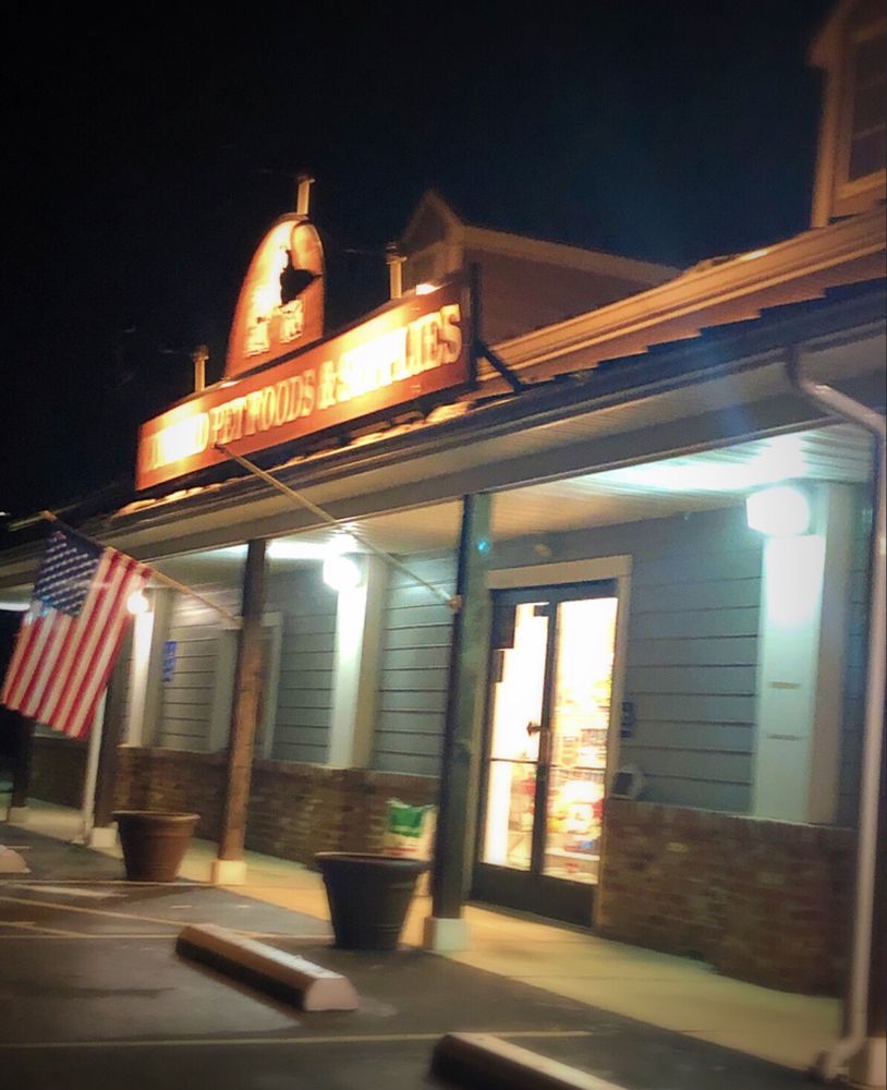 CONCORD PET FOODS AND SUPPLIES 2062 Newark Rd, West Grove