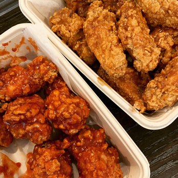 SFC Seoul Fried Chicken - Sweet and Spicy on left. Honey Garlic on right. - Chicken Wings Near Me - Edison, New Jersey SFC Seoul Fried Chicken - Sweet and Spicy on left. Honey Garlic on right. - Chicken Wings Near Me - Edison, New Jersey