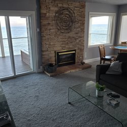 Channel House - Commander's Suite at Allyn House