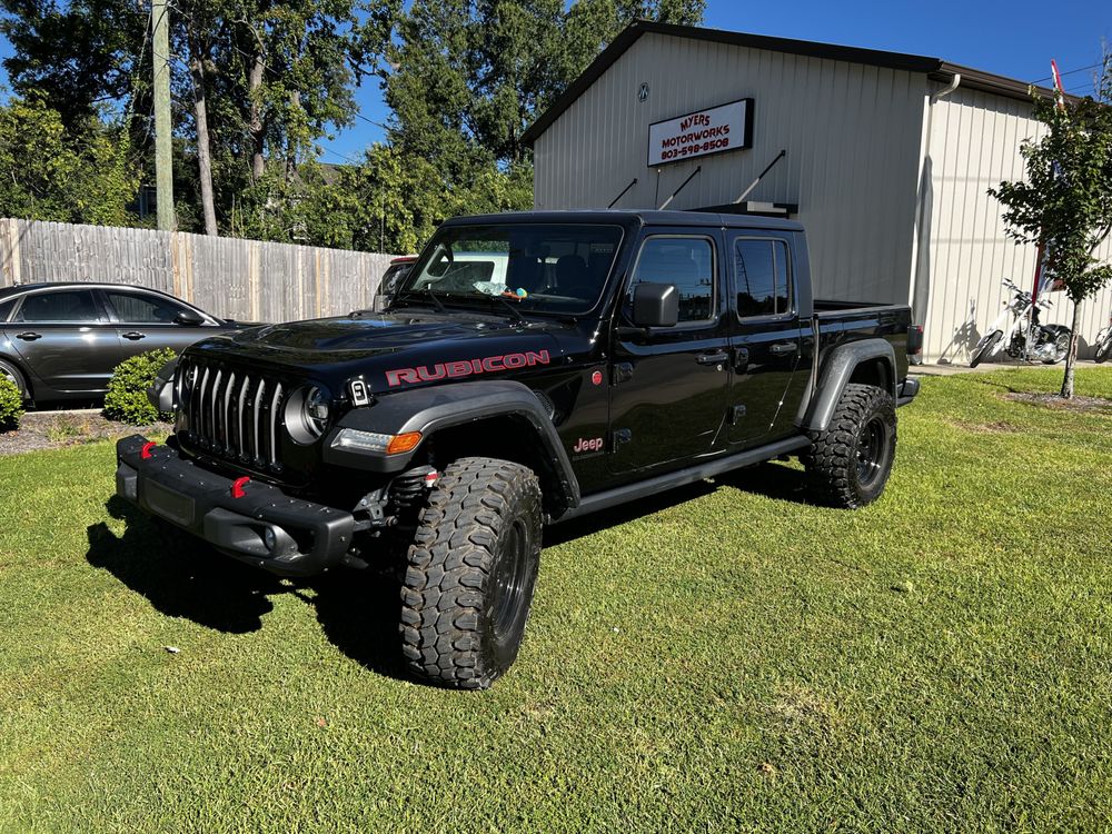 MYERS MOTORWORKS Updated August 2024 36 Photos 751 Greenlawn Dr