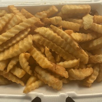 Los Tacos - These are some of the best fries addicting seasoning!! i've had in a very long time! My sons and i devoured them on the way home Lol!! $3 - Tacos Near Me - Bakersfield, California