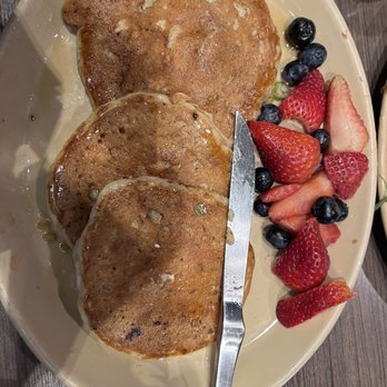 Snooze, an A.M. Eatery - Vegan Banana Bliss Pancakes - Breakfast & Brunch Near Me - Tustin, California