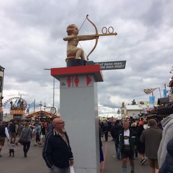Oktoberfest - Fun Fair Near Me - Munich, BY Oktoberfest - Fun Fair Near Me - Munich, BY