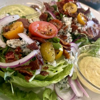 Grapefruit Basil Restaurant - Wedge salad. Excellent dressing! - New American Near Me - Indian Wells, California